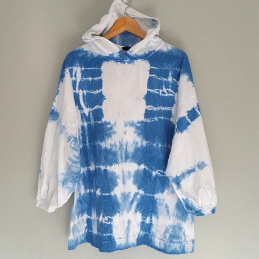 Urban Outfitters Oversized Trapeze Hoodie Tie Dye White Blue Small